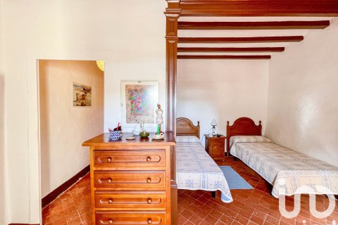 Сasa de 5 dormitorios en venta en Sant Pere de Ribes, Barcelona, Cataluña, Spain № 7544 - foto 21