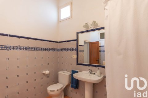 Сasa de 5 dormitorios en venta en Sant Pere de Ribes, Barcelona, Cataluña, Spain № 7544 - foto 28