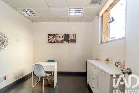 Propiedad comercial de 153 m² en venta en Sitges, Barcelona, Cataluña, Spain № 7543 - foto 14