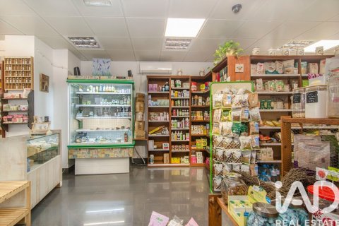 Propiedad comercial de 153 m² en venta en Sitges, Barcelona, Cataluña, Spain № 7543 - foto 10
