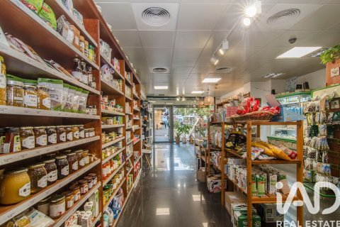 Propiedad comercial de 153 m² en venta en Sitges, Barcelona, Cataluña, Spain № 7543 - foto 2