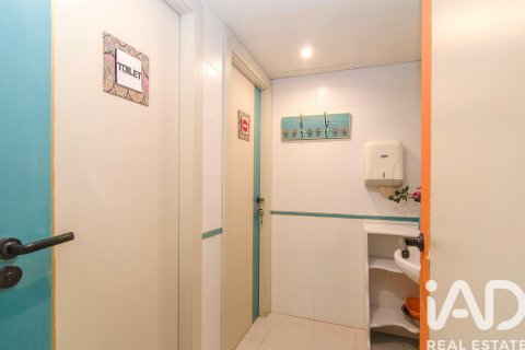 Propiedad comercial de 153 m² en venta en Sitges, Barcelona, Cataluña, Spain № 7543 - foto 27