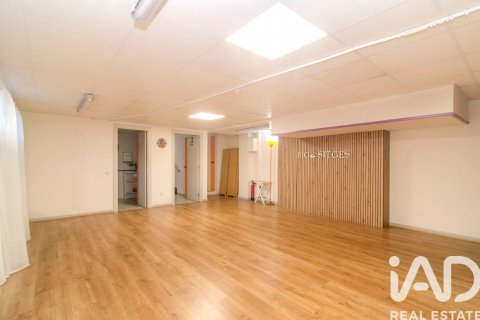 Propiedad comercial de 153 m² en venta en Sitges, Barcelona, Cataluña, Spain № 7543 - foto 25