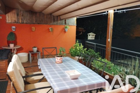 Купить квартиру в Сан-Кирсе-дель-Вальес, Испания с 4 спальни, 195м², № 7542 - фото 11