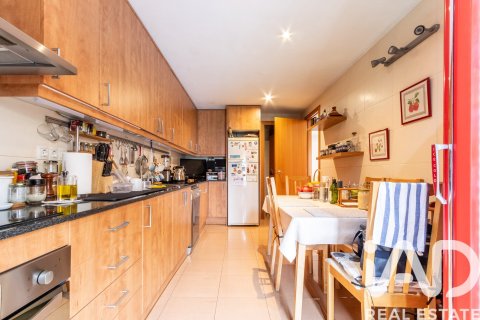 Купить квартиру в Сан-Кирсе-дель-Вальес, Испания с 4 спальни, 195м², № 7542 - фото 7
