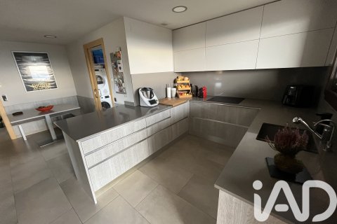 Сasa de 3 dormitorios en venta en Les Franqueses del Vallès, Barcelona, Cataluña, Spain № 7540 - foto 14