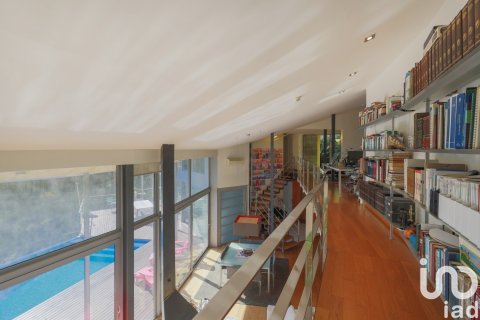 Сasa de 4 dormitorios en venta en Tarragona, Cataluña, Spain № 7576 - foto 6