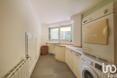 Сasa de 4 dormitorios en venta en Tarragona, Cataluña, Spain № 7576 - foto 22