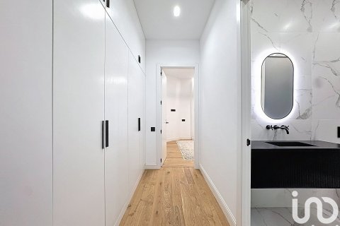 3 bedrooms apartment for sale in Barcelona, Catalonia, Spain № 7573 - photo 25