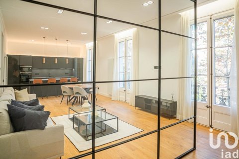 3 bedrooms apartment for sale in Barcelona, Catalonia, Spain № 7573 - photo 5