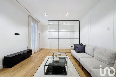 3 bedrooms apartment for sale in Barcelona, Catalonia, Spain № 7573 - photo 7