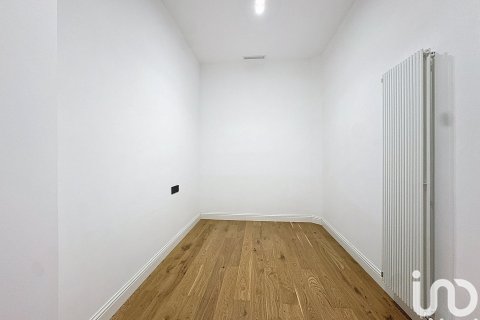 3 bedrooms apartment for sale in Barcelona, Catalonia, Spain № 7573 - photo 23