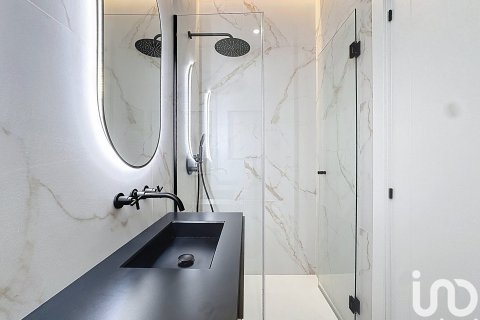 3 bedrooms apartment for sale in Barcelona, Catalonia, Spain № 7573 - photo 17