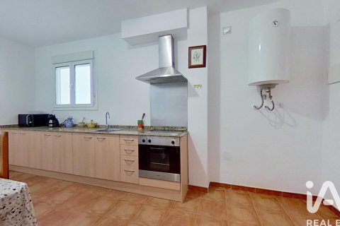 Сasa de 4 dormitorios en alquiler en Roda de Berà, Tarragona, Cataluña, Spain № 7577 - foto 20