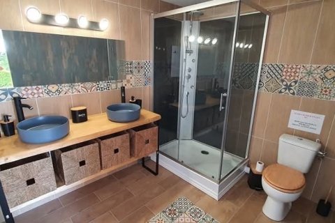 Сasa de 4 dormitorios en venta en Santa Cristina d'Aro, Gerona, Cataluña, Spain № 7574 - foto 23