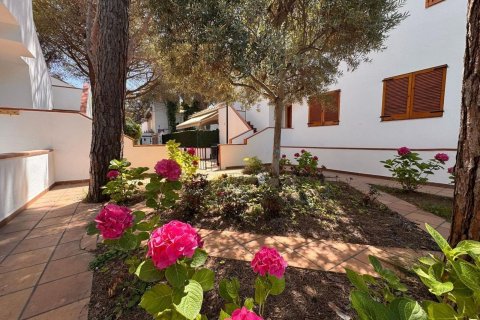 Apartamento de 3 dormitorios en venta en Platja D'aro, Gerona, Cataluña, Spain № 6336 - foto 25
