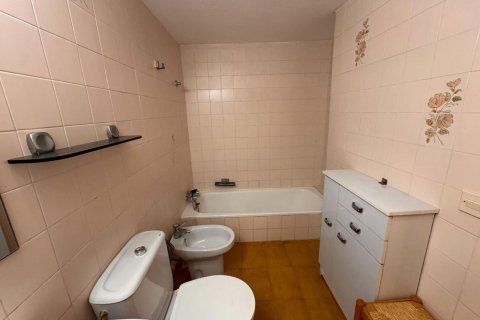 Apartamento de 3 dormitorios en venta en Platja D'aro, Gerona, Cataluña, Spain № 6336 - foto 15