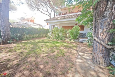 Apartamento de 3 dormitorios en venta en Platja D'aro, Gerona, Cataluña, Spain № 6336 - foto 7