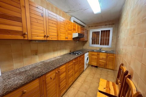 Apartamento de 3 dormitorios en venta en Platja D'aro, Gerona, Cataluña, Spain № 6336 - foto 18