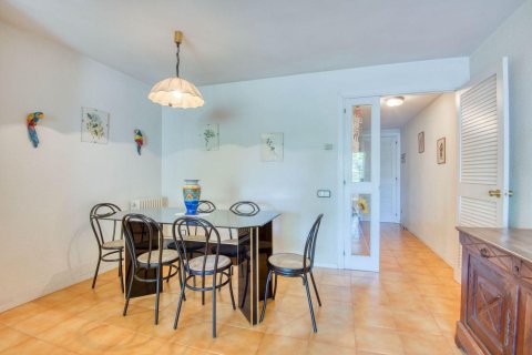 Apartamento de 2 dormitorios en venta en Sant Feliu de Guíxols, Gerona, Cataluña, Spain № 6333 - foto 6