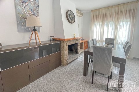 Villa de 4 dormitorios en venta en Lloret de Mar, Gerona, Cataluña, Spain № 3083 - foto 9