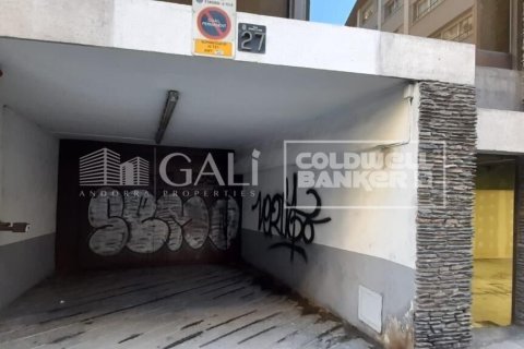 Estacionamiento de 121 m² en alquiler en Principado De Andorra (Ninguna Poblacion Tiene C.P.), Lérida, Cataluña, Spain № 5276 - foto 5