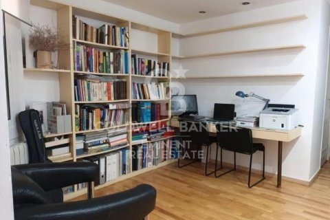 Apartamento de 2 dormitorios en venta en Barcelona, Cataluña, Spain № 5279 - foto 6