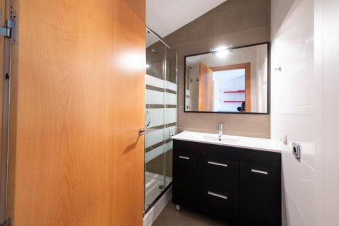 Ático de 4 dormitorios en venta en Mataró, Barcelona, Cataluña, Spain № 2668 - foto 7