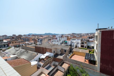 Ático de 4 dormitorios en venta en Mataró, Barcelona, Cataluña, Spain № 2668 - foto 3