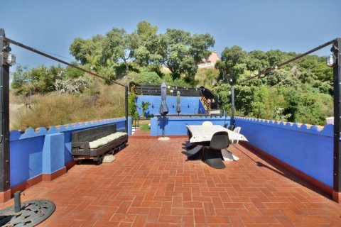 Сasa de 3 dormitorios en venta en Pineda de Mar, Barcelona, Cataluña, Spain № 2670 - foto 7