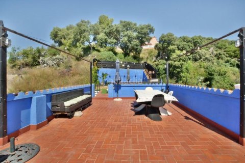 Сasa de 3 dormitorios en venta en Pineda de Mar, Barcelona, Cataluña, Spain № 2669 - foto 7