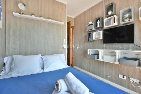 Сasa de 3 dormitorios en venta en Pineda de Mar, Barcelona, Cataluña, Spain № 2669 - foto 16