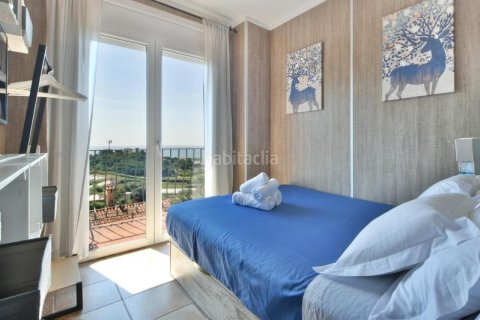 Сasa de 3 dormitorios en venta en Pineda de Mar, Barcelona, Cataluña, Spain № 2669 - foto 17