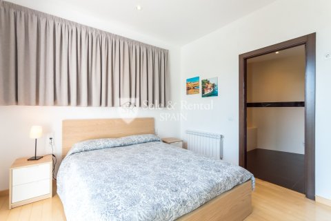 Сasa de 5 dormitorios en venta en Santa Susanna, Barcelona, Cataluña, Spain № 6750 - foto 11