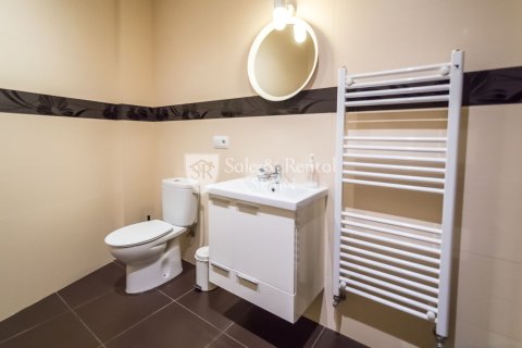 Сasa de 5 dormitorios en venta en Santa Susanna, Barcelona, Cataluña, Spain № 6750 - foto 12