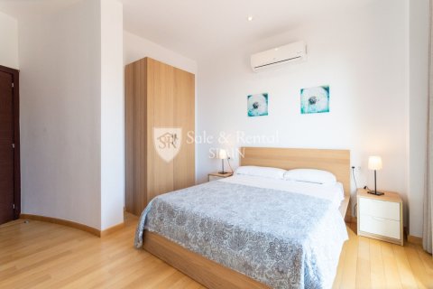 Сasa de 5 dormitorios en venta en Santa Susanna, Barcelona, Cataluña, Spain № 6750 - foto 9