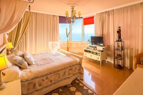 Сasa de 5 dormitorios en venta en Lloret de Mar, Gerona, Cataluña, Spain № 6751 - foto 22