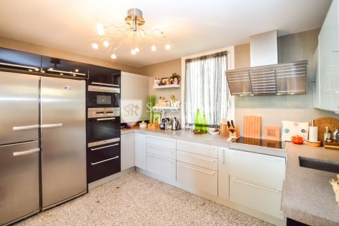 Сasa de 5 dormitorios en venta en Lloret de Mar, Gerona, Cataluña, Spain № 6751 - foto 14