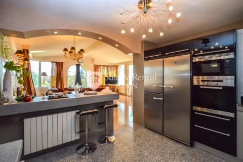 Сasa de 5 dormitorios en venta en Lloret de Mar, Gerona, Cataluña, Spain № 6751 - foto 20