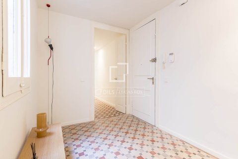 3 bedrooms apartment for sale in Barcelona, Catalonia, Spain № 7061 - photo 11