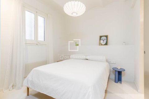 3 bedrooms apartment for sale in Barcelona, Catalonia, Spain № 7061 - photo 2
