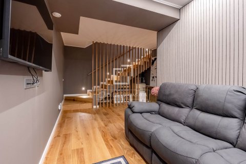 Купить виллу в Эсплугес-де-Льобрегат, Испания с 3 спальни, 280м², № 7060 - фото 11