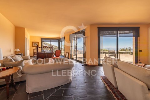 4 bedrooms house for sale in Barcelona, Catalonia, Spain № 5914 - photo 3