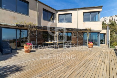 4 bedrooms house for sale in Barcelona, Catalonia, Spain № 5914 - photo 12