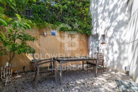 Сasa de 5 dormitorios en venta en Barcelona, Cataluña, Spain № 5910 - foto 21