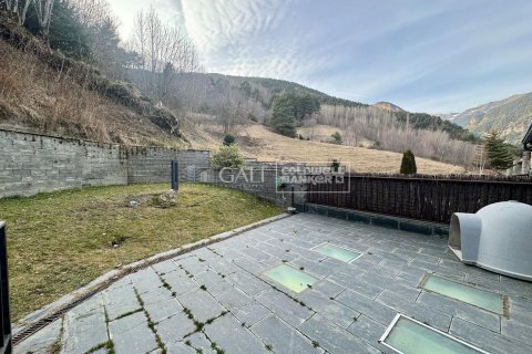 4 bedrooms house for sale in Principado De Andorra (Ninguna Poblacion Tiene C.P.), Lleida, Catalonia, Spain № 5915 - photo 12