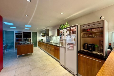 4 bedrooms house for sale in Principado De Andorra (Ninguna Poblacion Tiene C.P.), Lleida, Catalonia, Spain № 5915 - photo 4