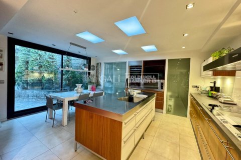 4 bedrooms house for sale in Principado De Andorra (Ninguna Poblacion Tiene C.P.), Lleida, Catalonia, Spain № 5915 - photo 7