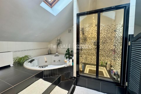 4 bedrooms house for sale in Principado De Andorra (Ninguna Poblacion Tiene C.P.), Lleida, Catalonia, Spain № 5915 - photo 23