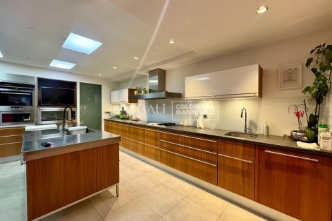 4 bedrooms house for sale in Principado De Andorra (Ninguna Poblacion Tiene C.P.), Lleida, Catalonia, Spain № 5915 - photo 6